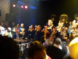 Scnaegge Ball reinschauen Ag