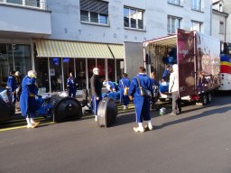 Scnaegge Ball reinschauen Ag
