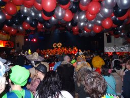 Scnaegge Ball reinschauen Ag